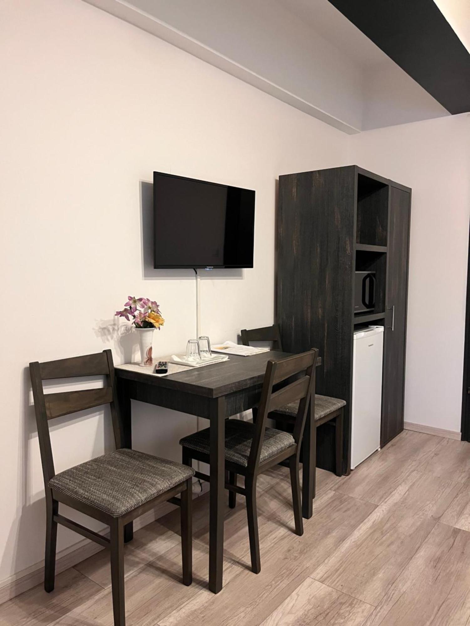 Belvarosi Rezidencia Pápa Extérieur photo